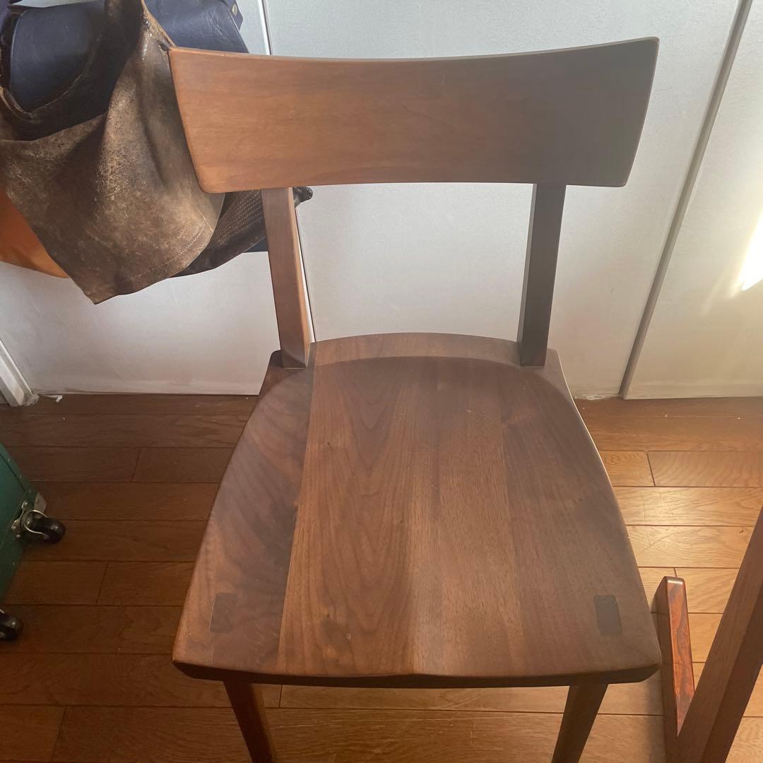 シラカワ　ダイニングチェア 無垢　椅子　ウォールナット