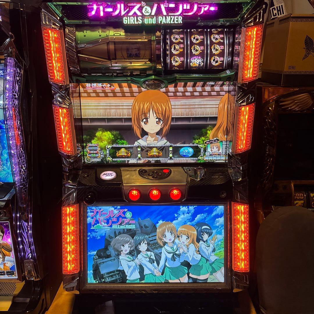 ガールズ＆パンツァー スロットマシン