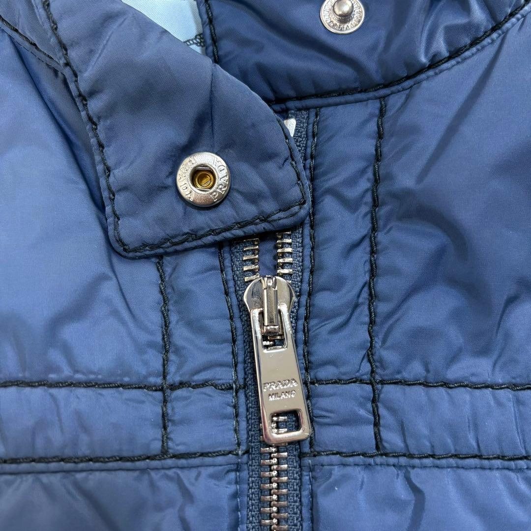 323【美品】プラダ‪☆三角プレートロゴ入りダウンベスト 希少カラー 即完売