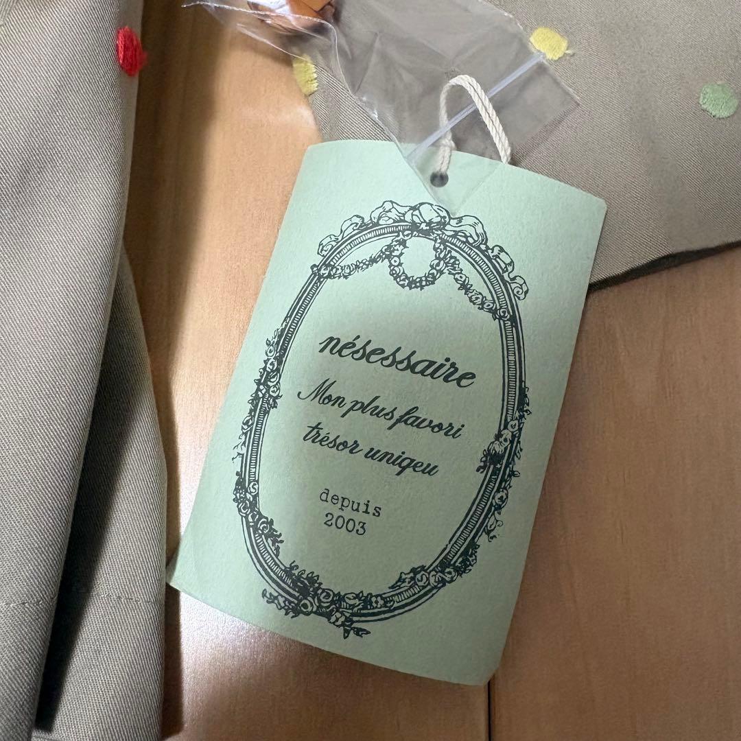 未使用！タグ付き nesessaire ネセセア ドット トレンチコート