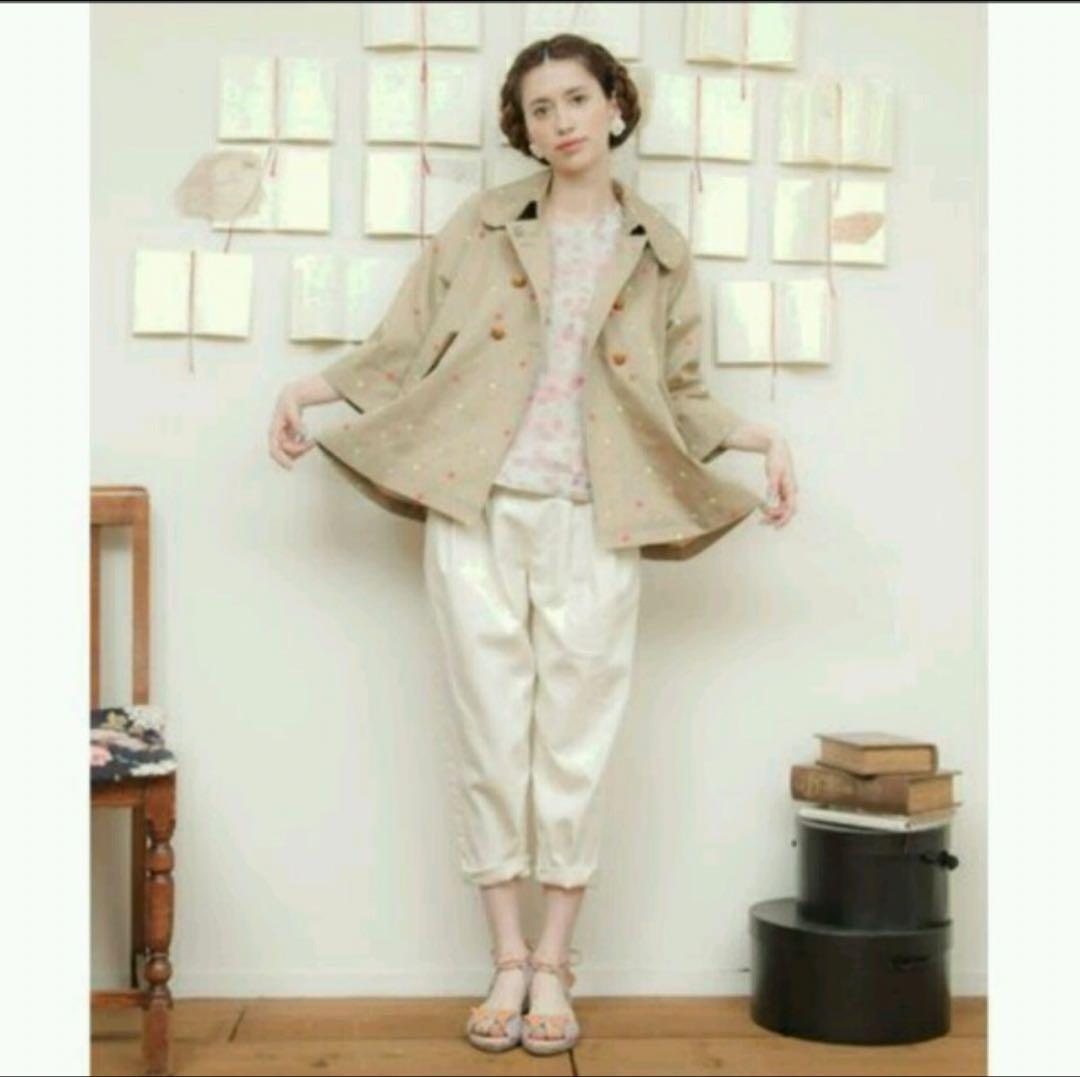 未使用！タグ付き nesessaire ネセセア ドット トレンチコート