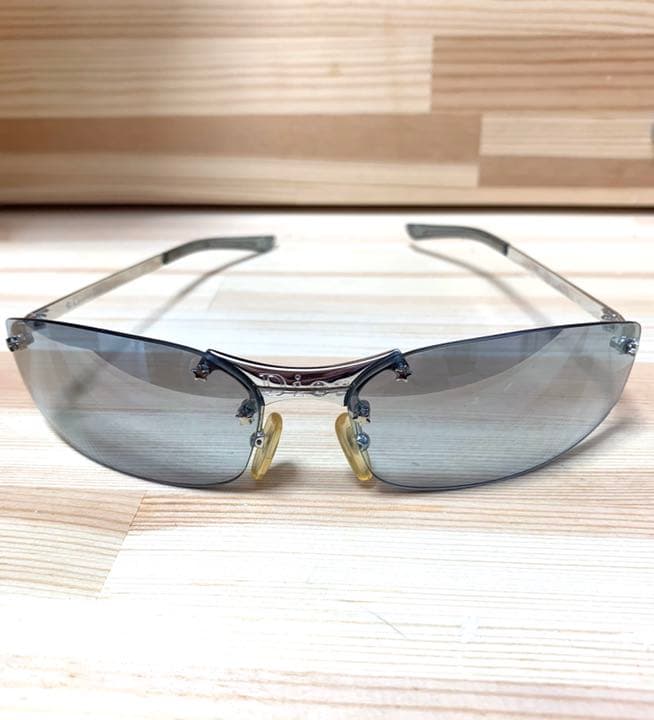 サングラス(クリスチャン・ディオール)