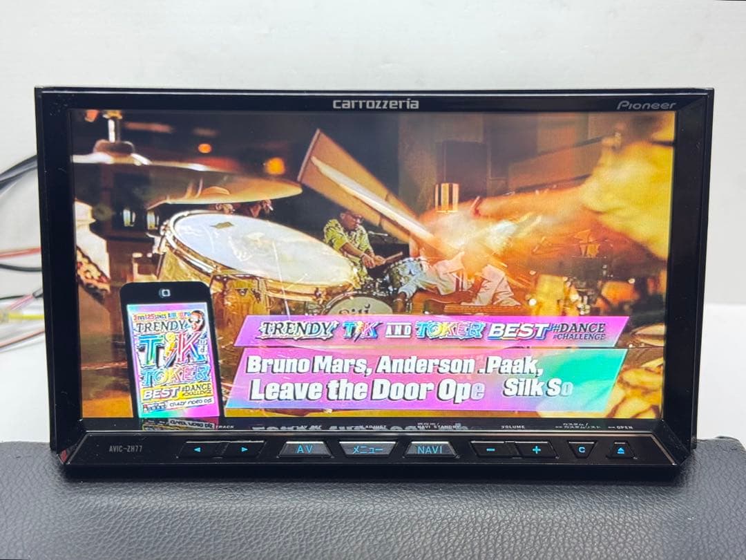 タッチパネル新品 AVIC-ZH77 2021年地図 新品ファン カロッツェリア