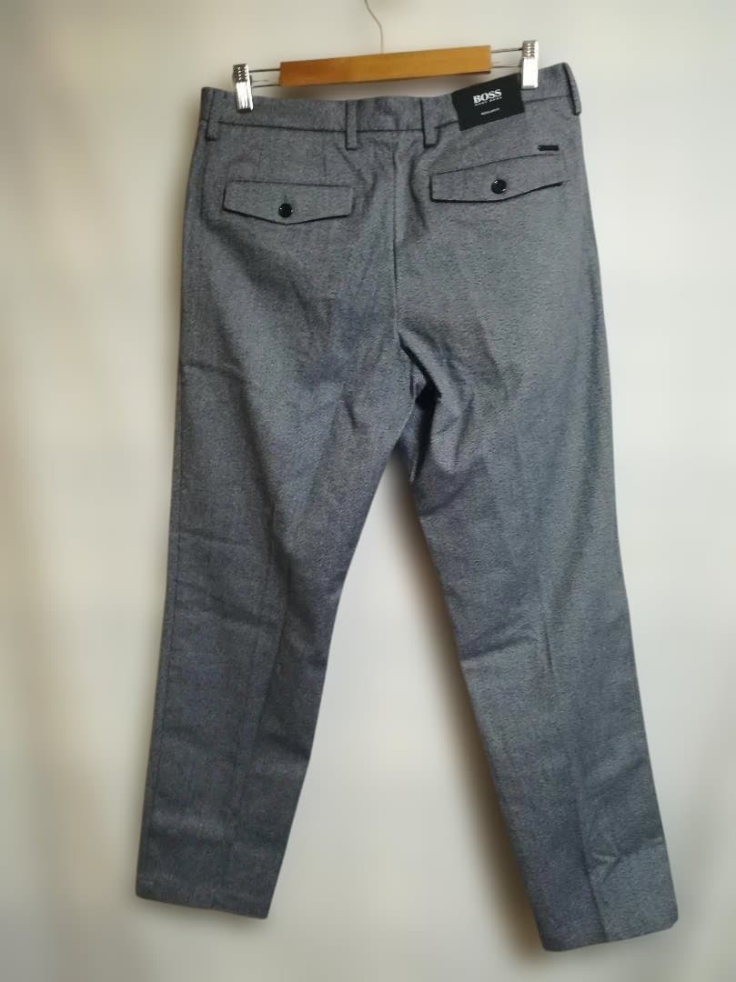 新品 HUGO BOSS 1プリーツ ウールスラックス グレー サイズ48