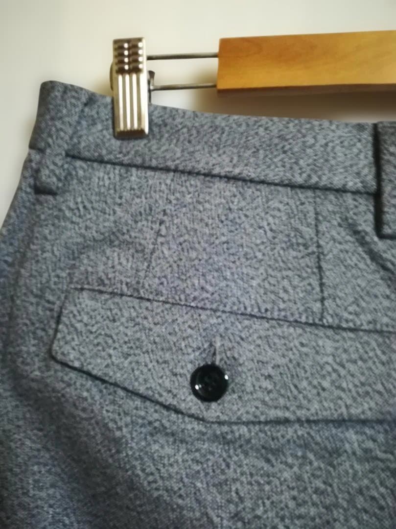 新品 HUGO BOSS 1プリーツ ウールスラックス グレー サイズ48