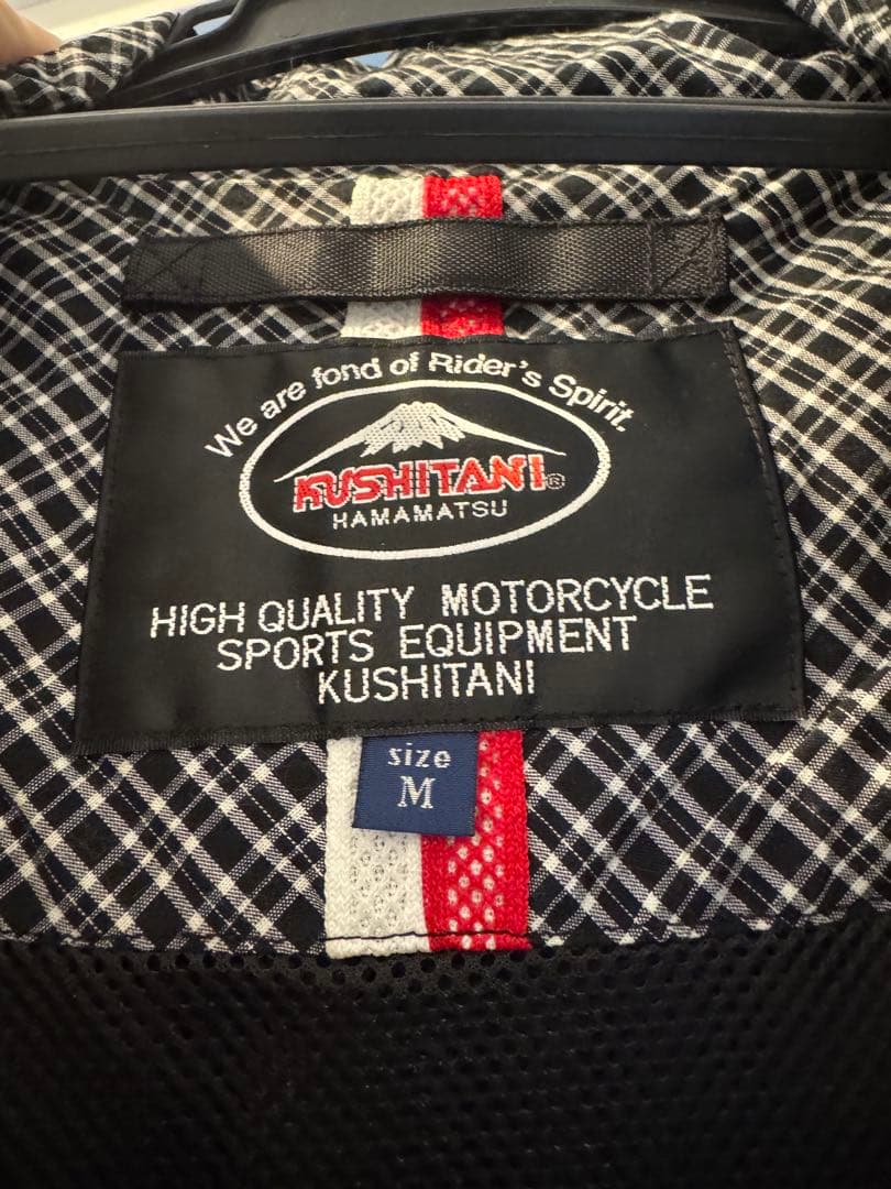 クシタニ　ガルジャケット　ネイビーMサイズ