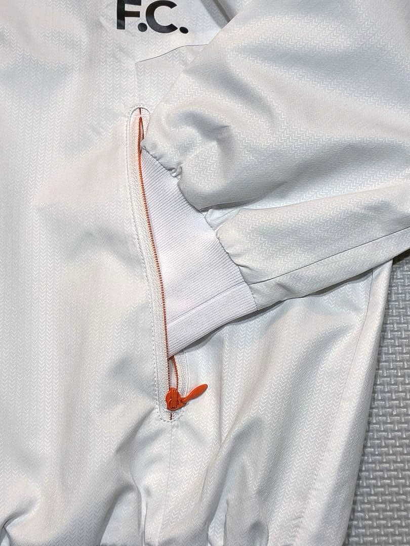 パーリーゲイツ タクティーム&サーモトロン フルジップブルゾン（WHT／4）