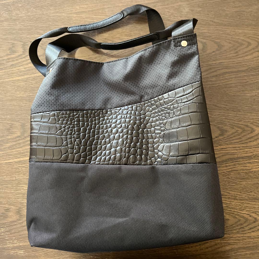 OSAM オサム　2WAYショルダーバッグ　トートバッグ　ステア　黒　日本製