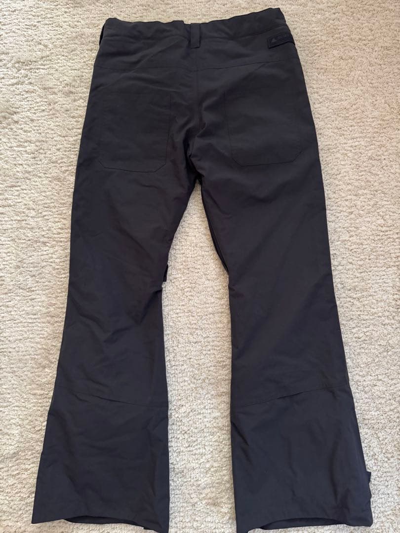 ほぼ未使用　BURTON スノーボードパンツ