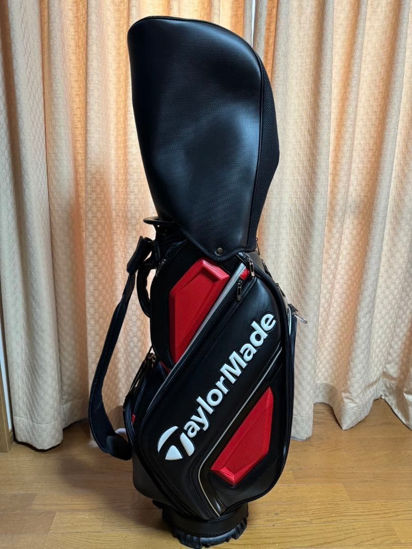 TaylorMade キャディバッグ 黒 赤