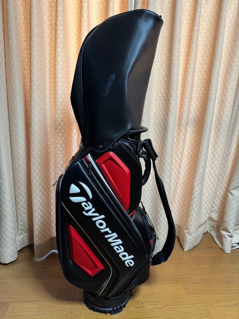 TaylorMade キャディバッグ 黒 赤