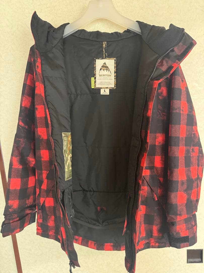 BURTON 子ども用 スノーボードウェア ジャケット＆ビブパンツ(セット)