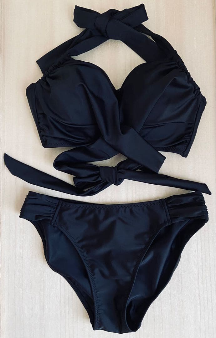 三愛リゾート　ビキニ　ブラック　パッド付