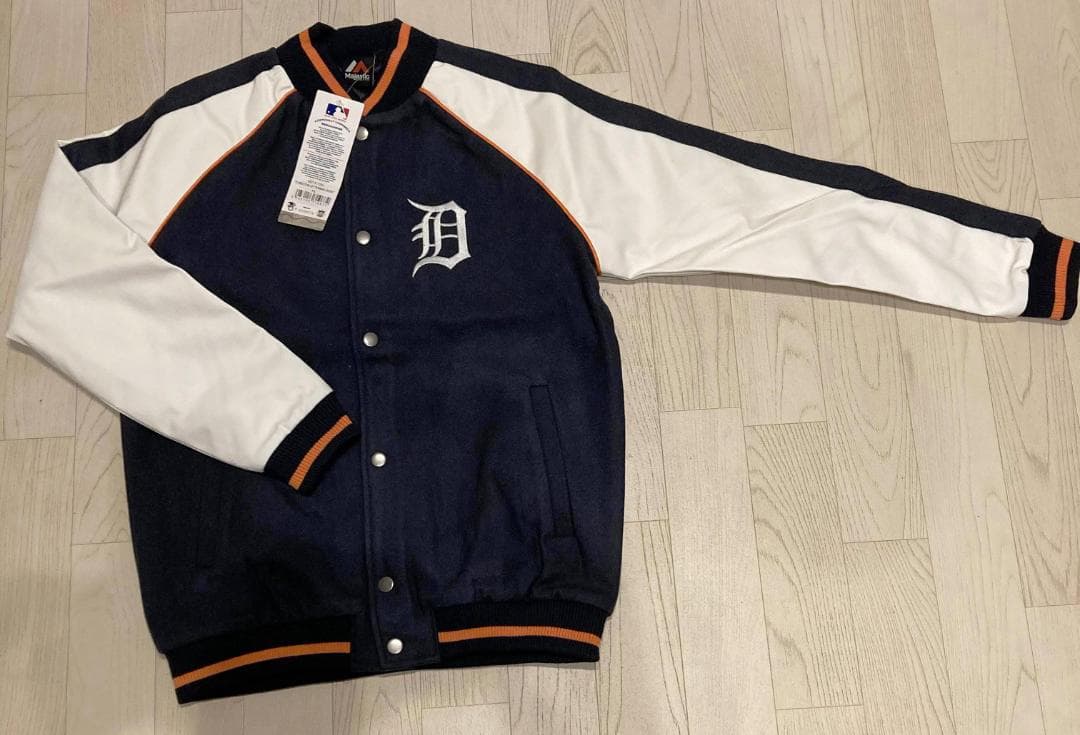 Majestic MLB D Tigers Jacket US サイズ XS