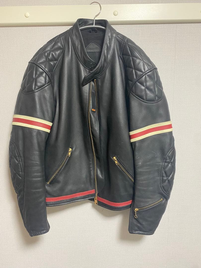 GREEDYライダースジャケット ブラック/アイボリー