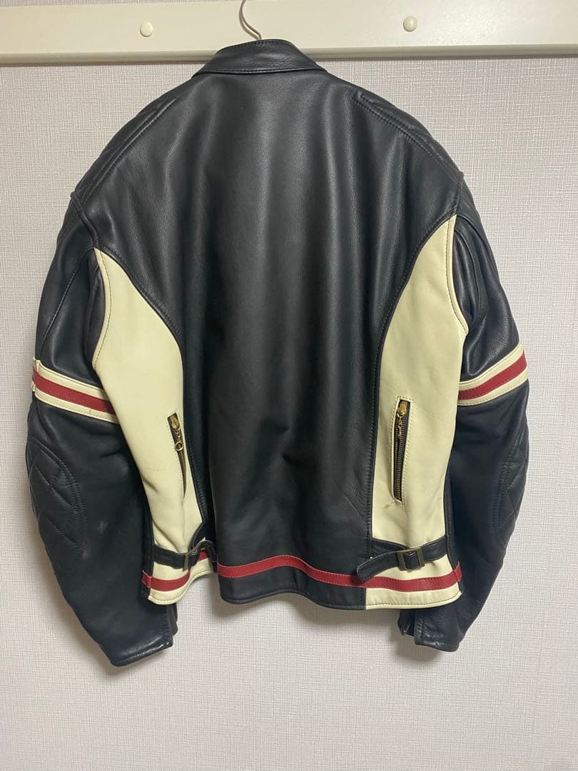 GREEDYライダースジャケット ブラック/アイボリー