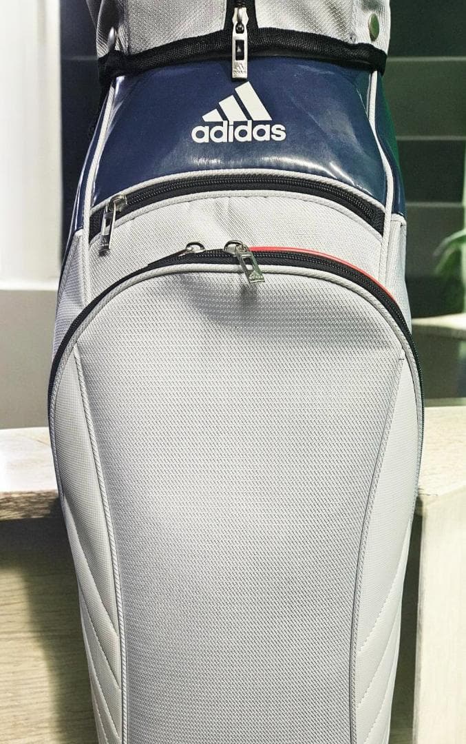 送料無料/超美品　adidas ゴルフバッグ トリコロール