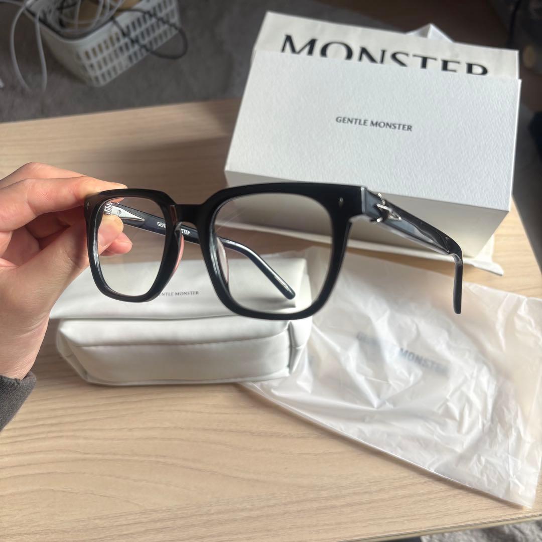 小物 GENTLE MONSTER BOLD OJO AMBUSH