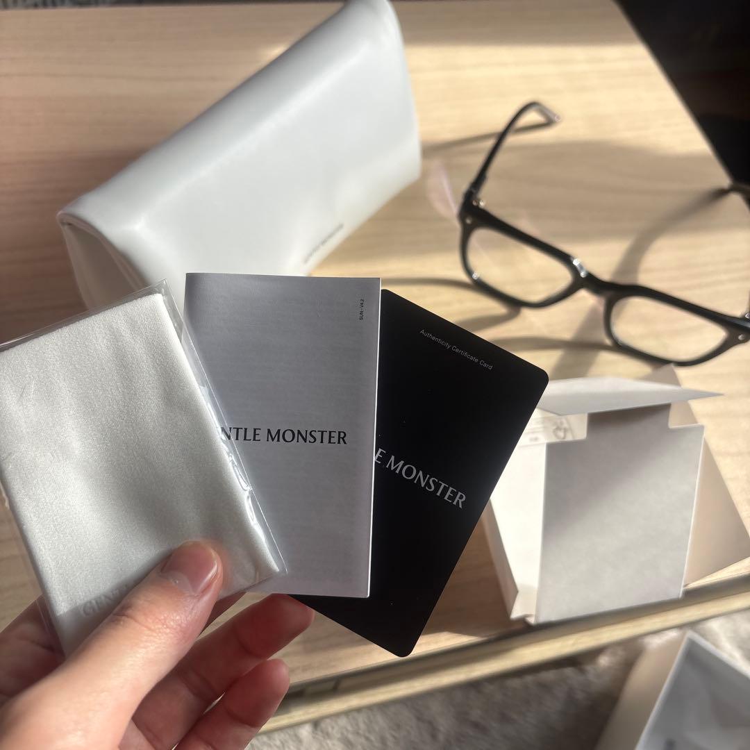 小物 GENTLE MONSTER BOLD OJO AMBUSH