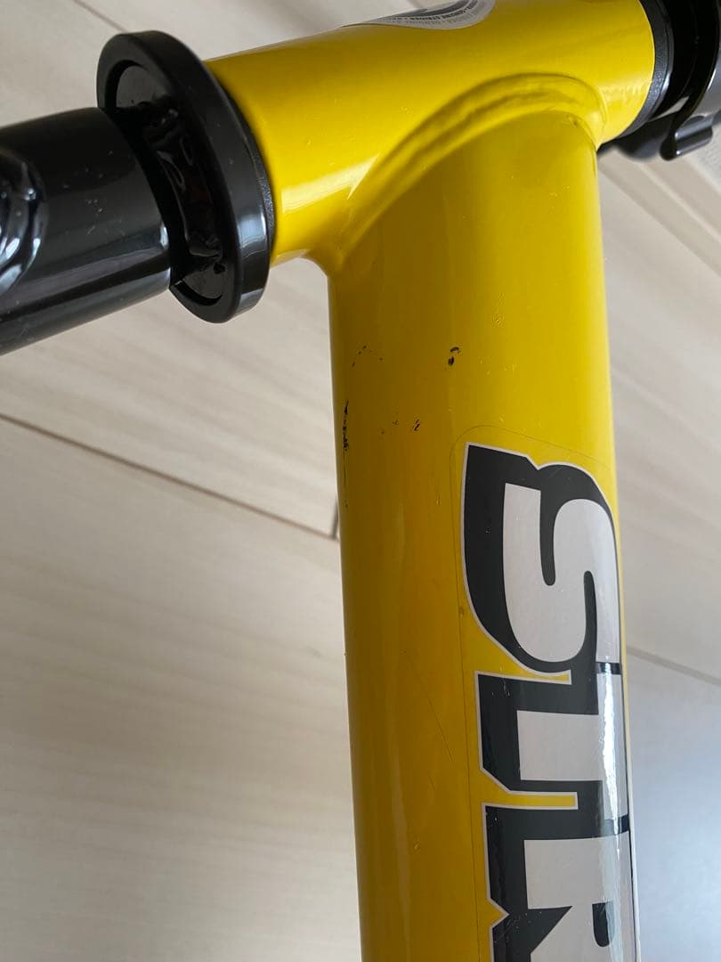 ストライダー　STRIDER 12 イエロー