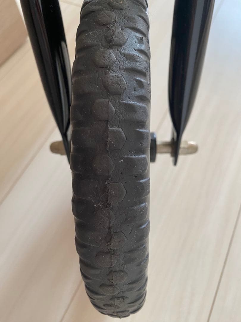 ストライダー　STRIDER 12 イエロー