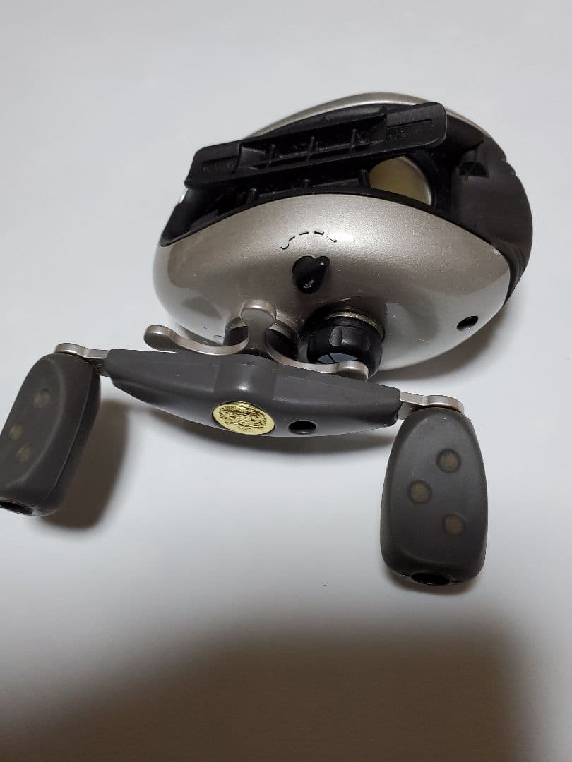 アンバサダー　ウルトラキャスト