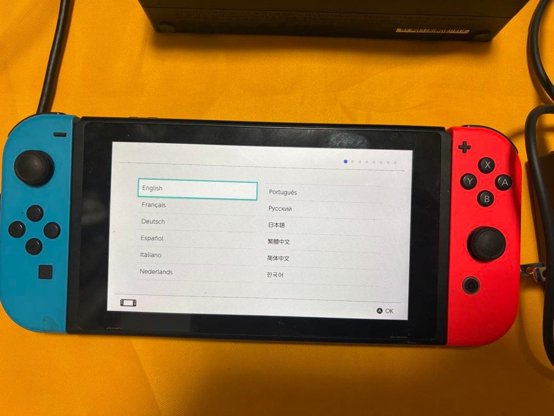 Nintendo Switch 本体 青/赤 Joy-Con ケーブル