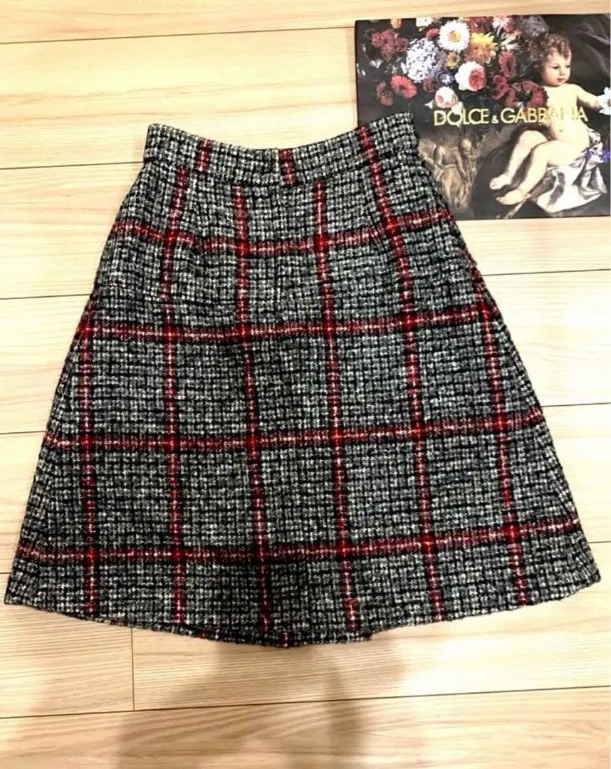 ドルチェ＆ガッバーナ　直営店購入　ツイードスカート　美品　レディース