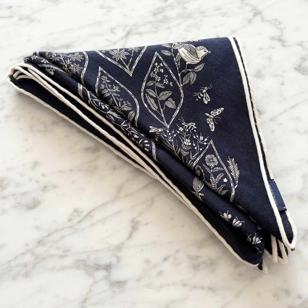 【ほぼ未使用】エルメス　トライアングルジェアン《薬用植物》