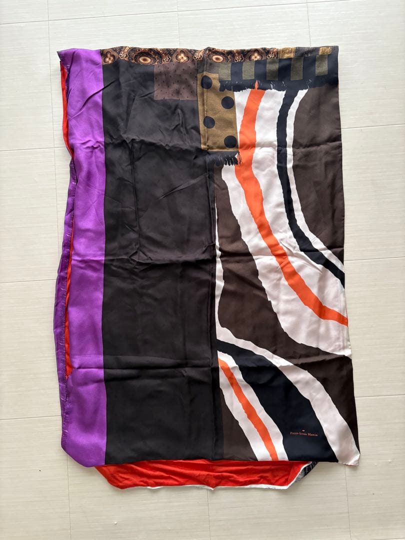 Pierre-Louis Mascia ピエールルイマシア　ストール