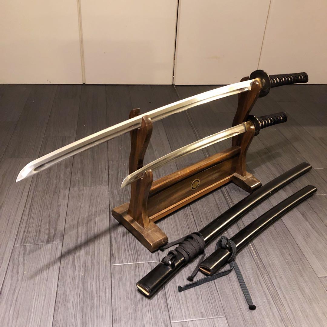 高級模造刀　居合刀　 樋入り刀身　太刀　脇差　大小セット　土佐美術刀剣