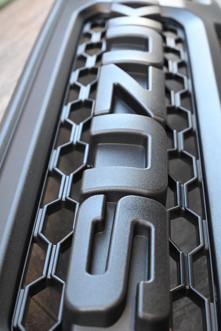 ROAMING HORIZONS ジムニー　グリル　　ビックエンブレムラプター