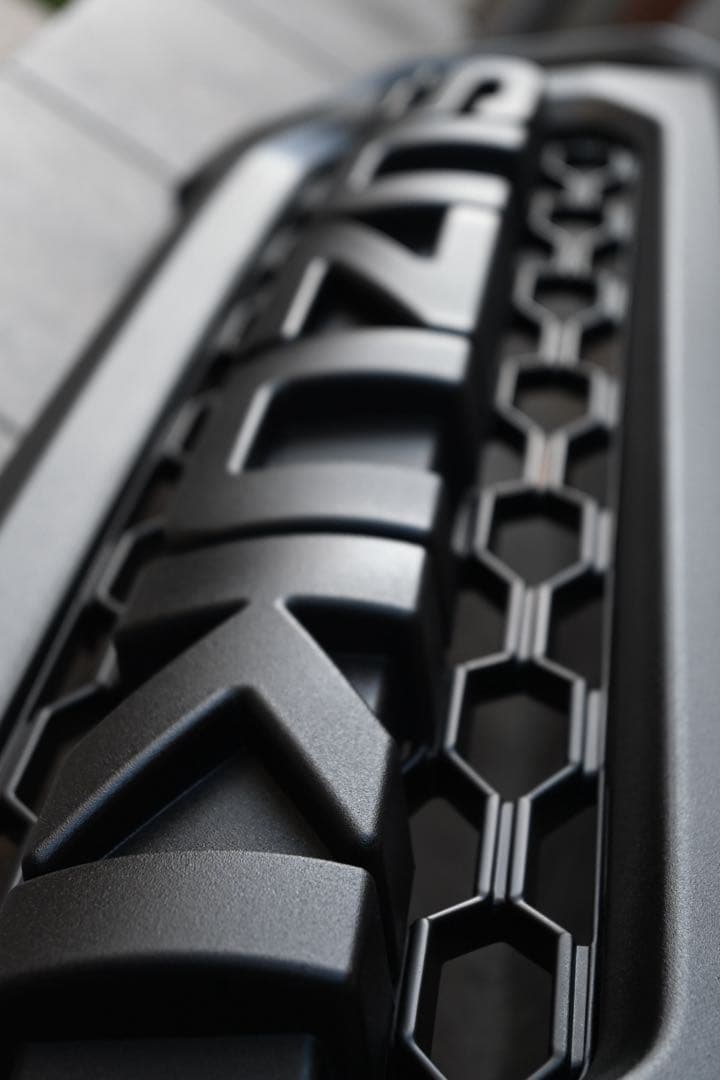 ROAMING HORIZONS ジムニー　グリル　　ビックエンブレムラプター