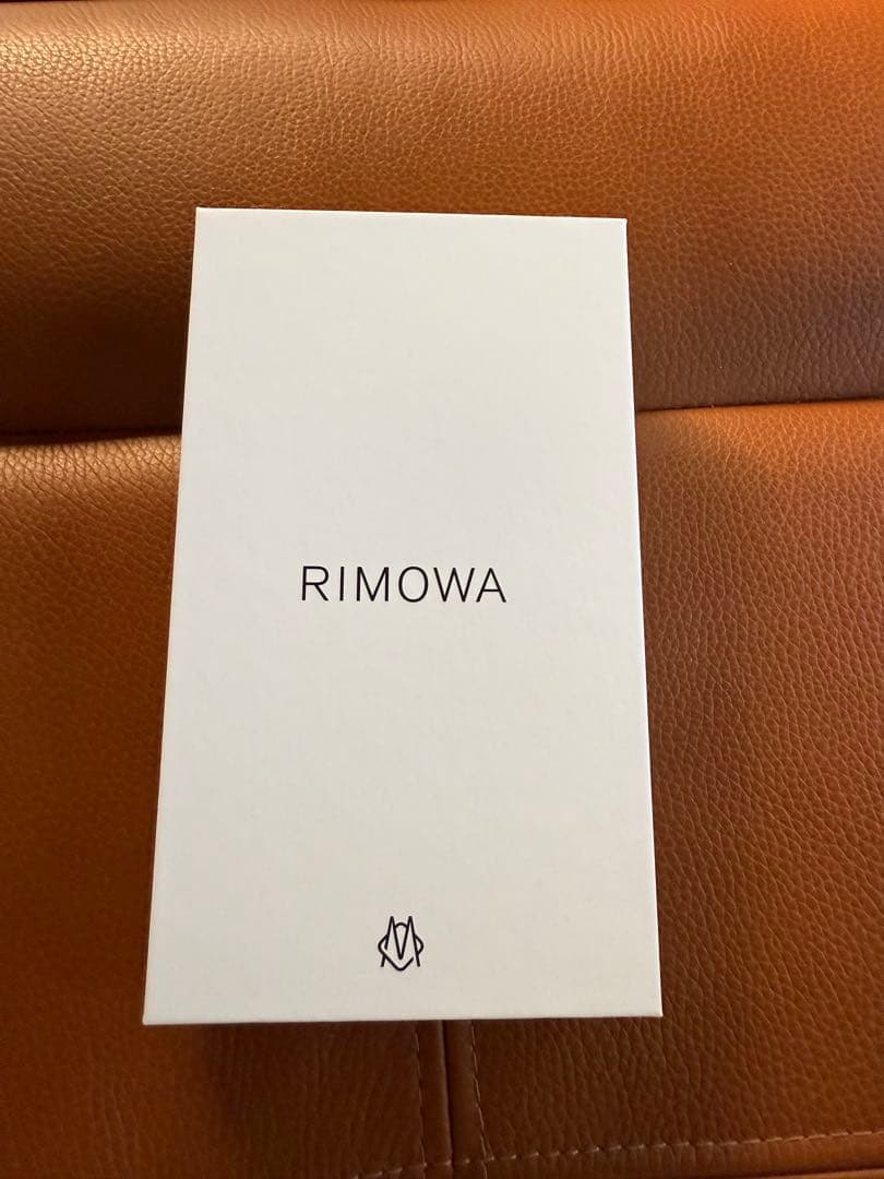 RIMOWA iPhone 16 Pro MAX ケース ブラック【未使用】