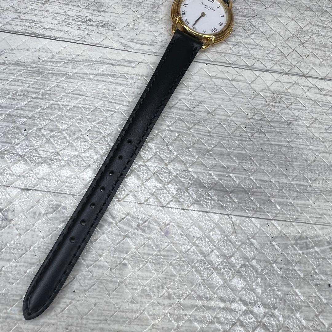 ゆきちゃむ Christian Dior 時計　58.121 ディオール