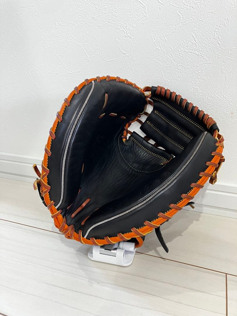 マ*ー様 HATAKEYAMA ハタケヤマ 硬式　ミット　左利き用　黒/オレンジ