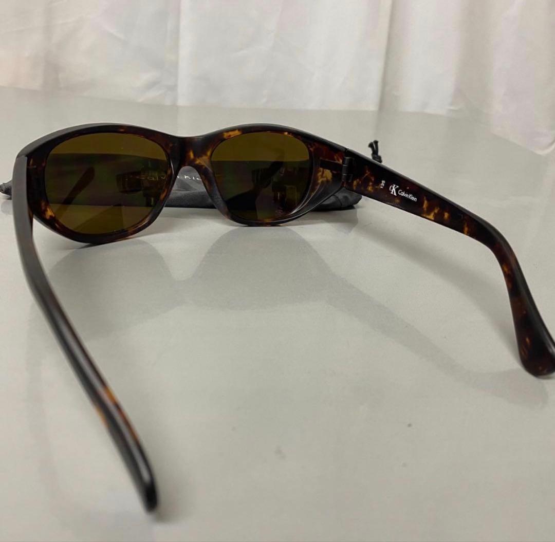 【最安値】　io着用　サングラス　カルバンクライン