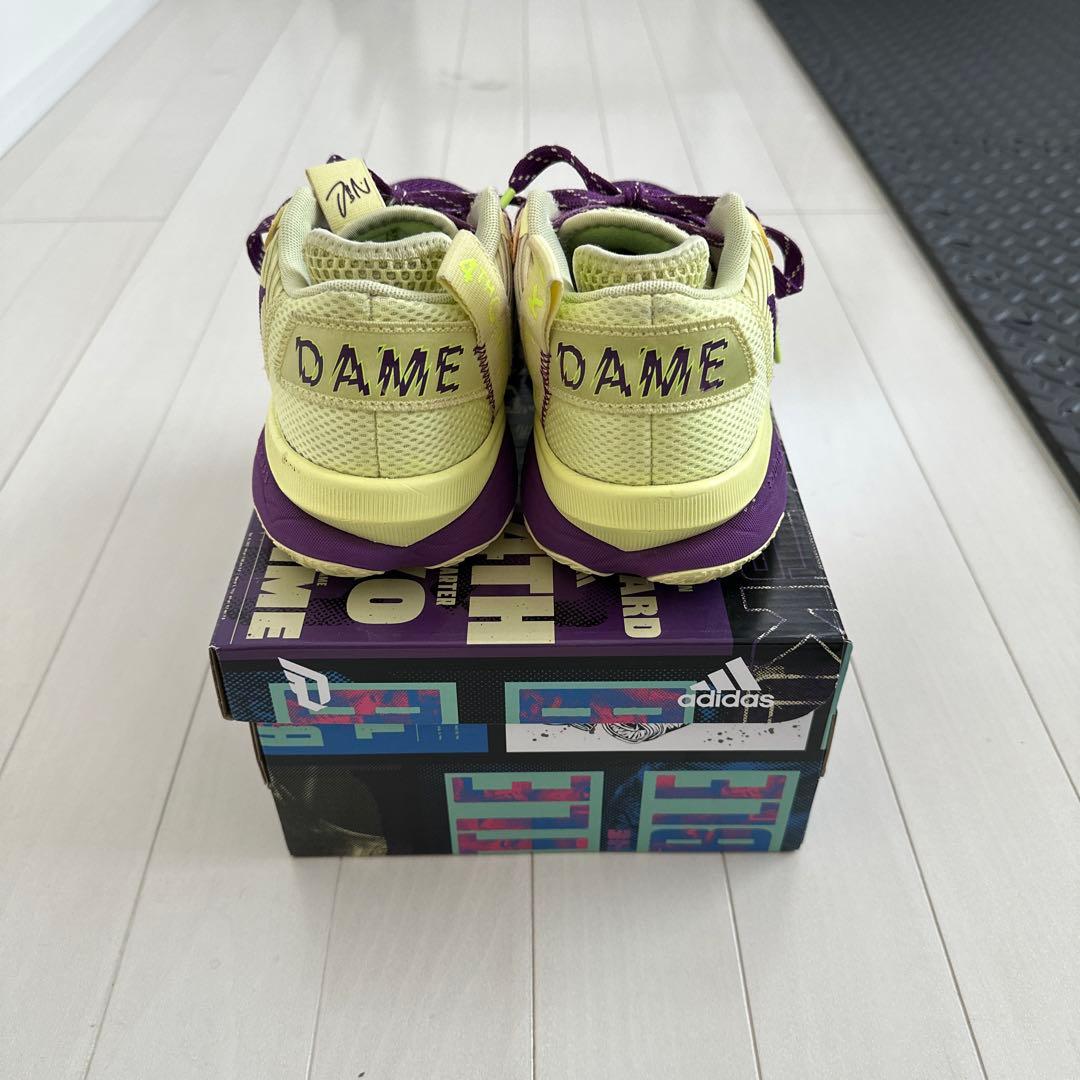 バッシュ adidas Dame 8 23cm