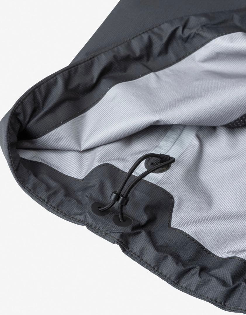 新品・タグ付き　ザノースフェイス　フューチャーライト トレーニングピステ