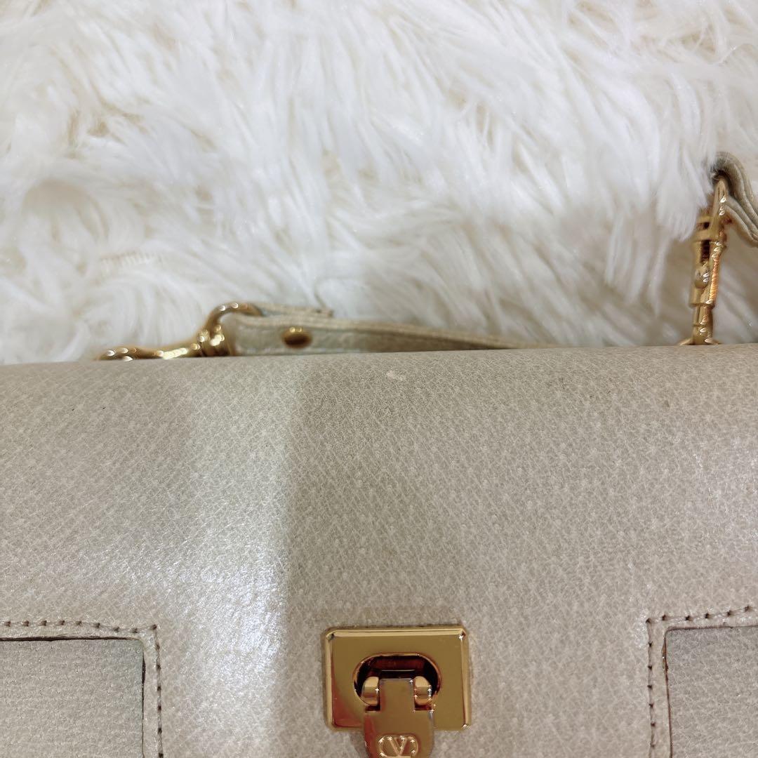 ヴァレンチノ・ガラヴァーニ　ブラウンレザーショルダーバッグ