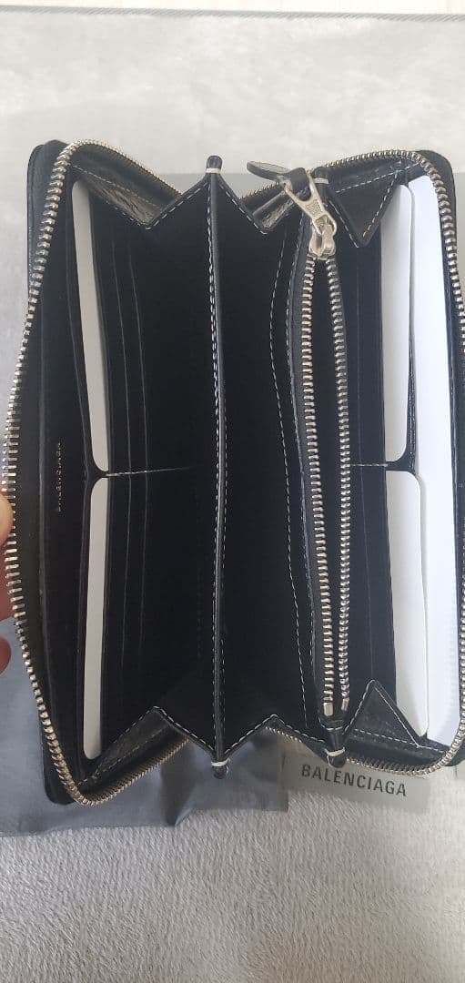 正規品 BALENCIAGA Bazar ロゴプリント 長財布