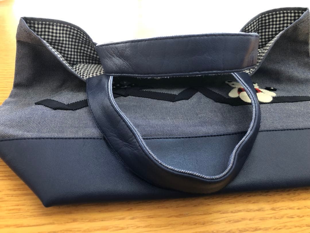 ファミリアトートバッグ