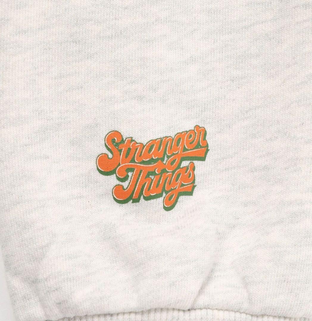 ストレンジャーシングス　ニコアンド　スウェット　Lサイズ