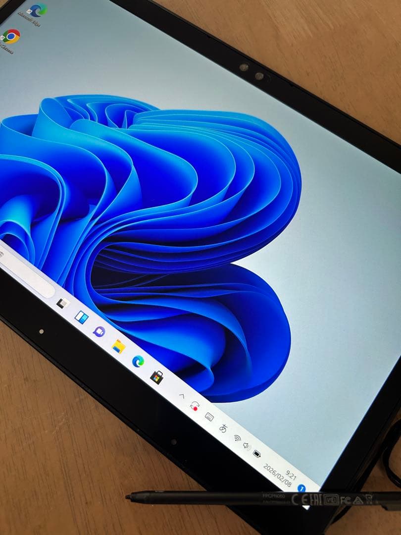 高性能タブレットPC i3 10世代 arrows Tab Q7310