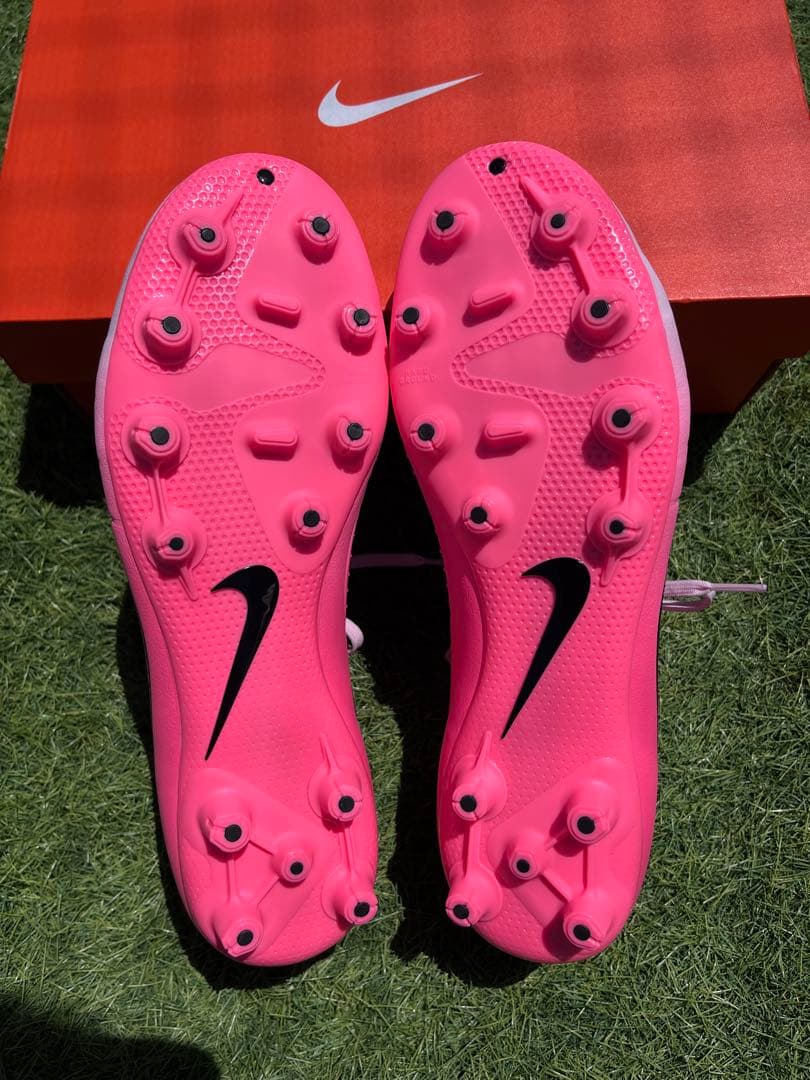 ナイキ ティエンポ レジェンド 10 プロ　HG