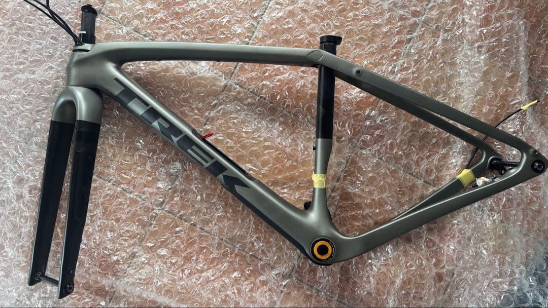 【中古】　trek checkpoint sl5 フレームセット（49）