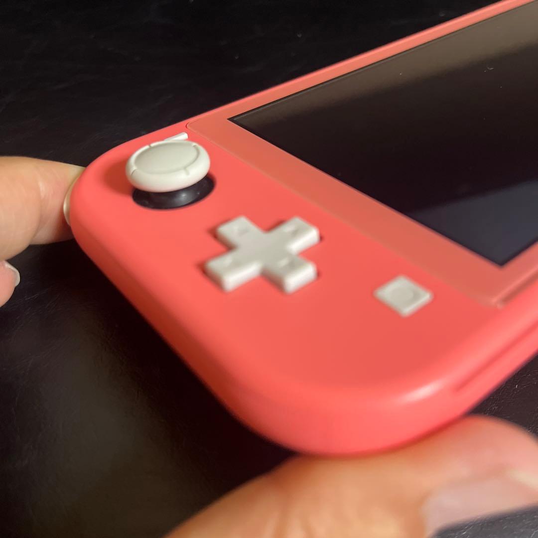 Nintendo Switch Lite コーラル　本体　カバー&ケース付き