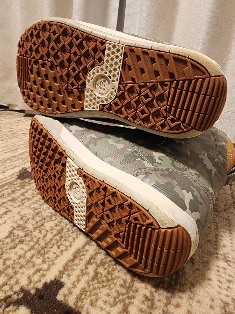 K2 スノーボードブーツ 迷彩