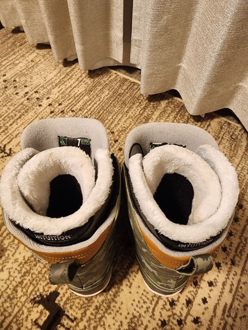 K2 スノーボードブーツ 迷彩