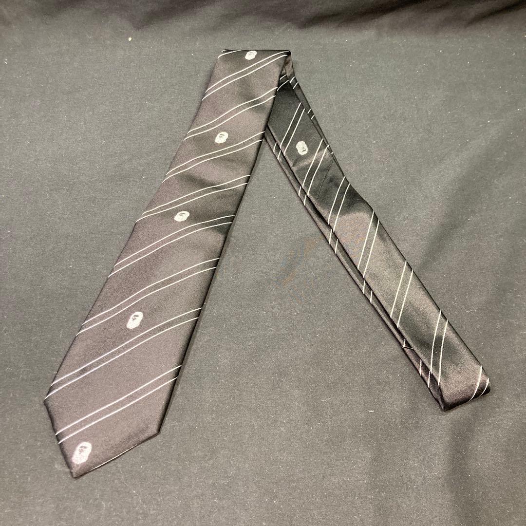 【新品未使用】アベイシングエイプ ネクタイ ストライプ柄 ブラック APEドット